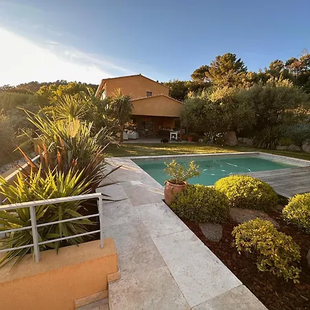 Tiga Alojamento de Turismo Selvagem *