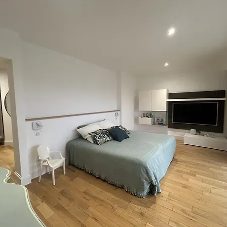 Tiga Villa *
